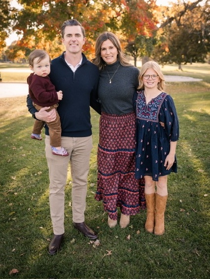 Matt and Sara family pic 566